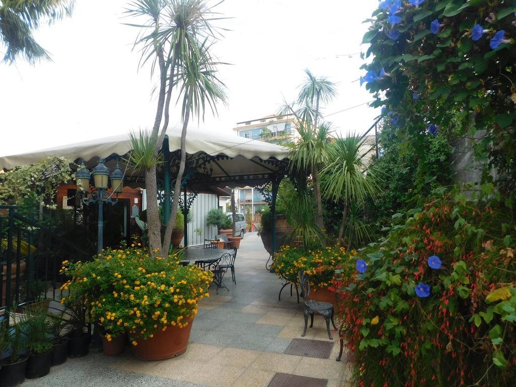Hotel Blumentag 파올라 외부 사진